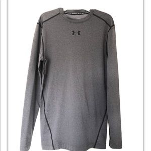 Dark gray Under Armour DriFit long sleeve
